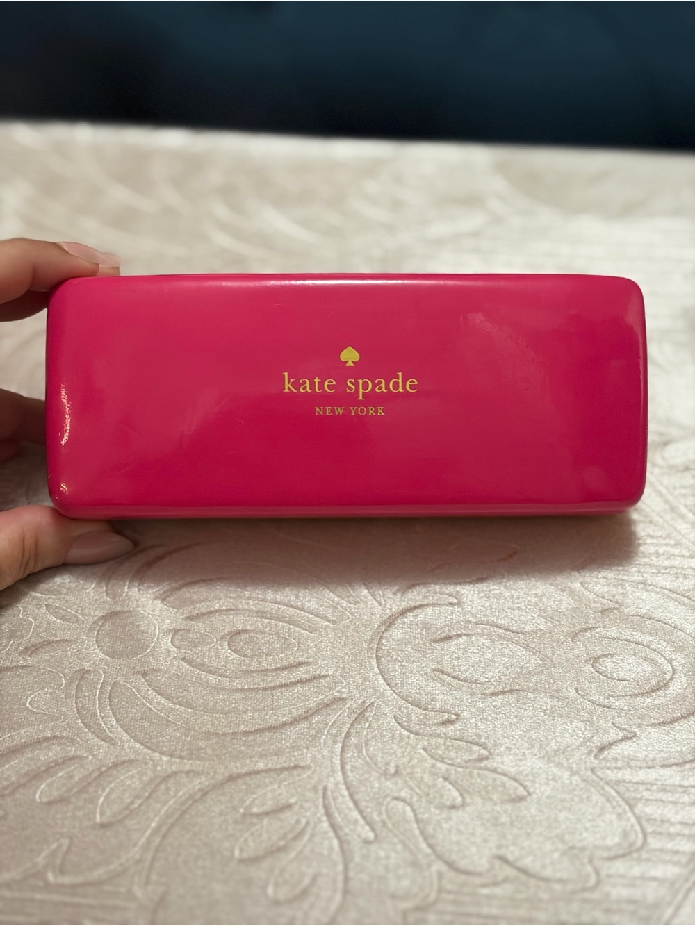 Kate Spade Aviators with glossy hot pink hard eyewear case